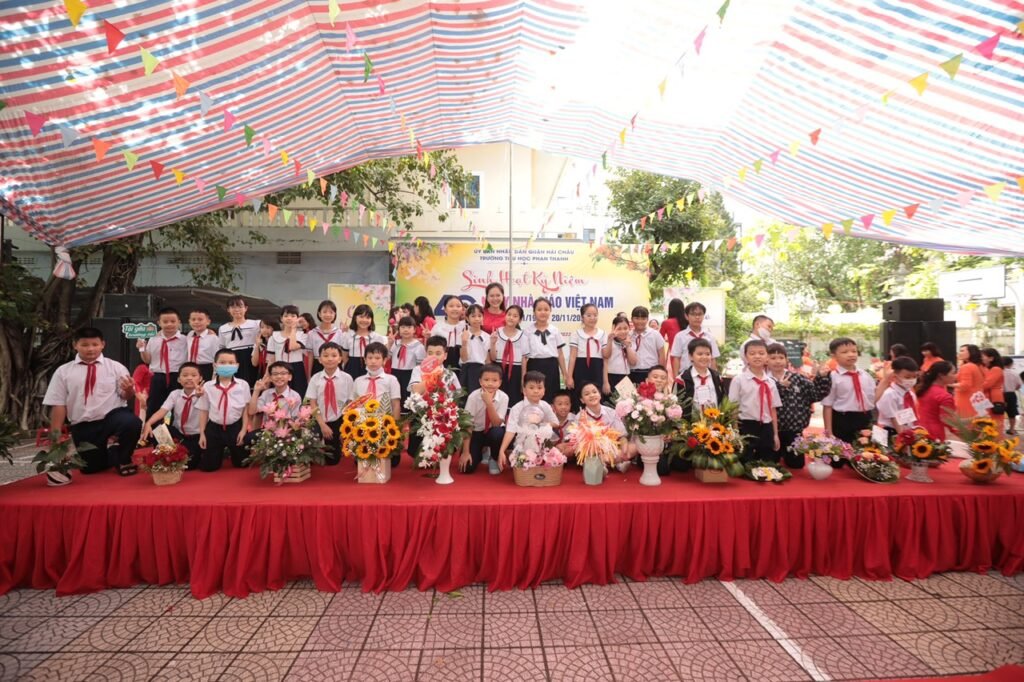 Website Trường Tiểu học Phan Thanh