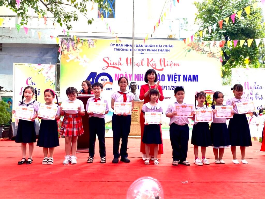 Website Trường Tiểu học Phan Thanh