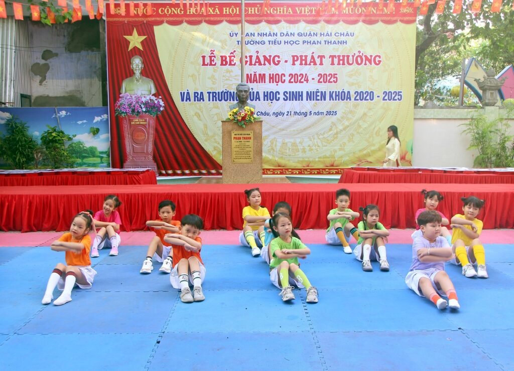 Website Trường Tiểu học Phan Thanh