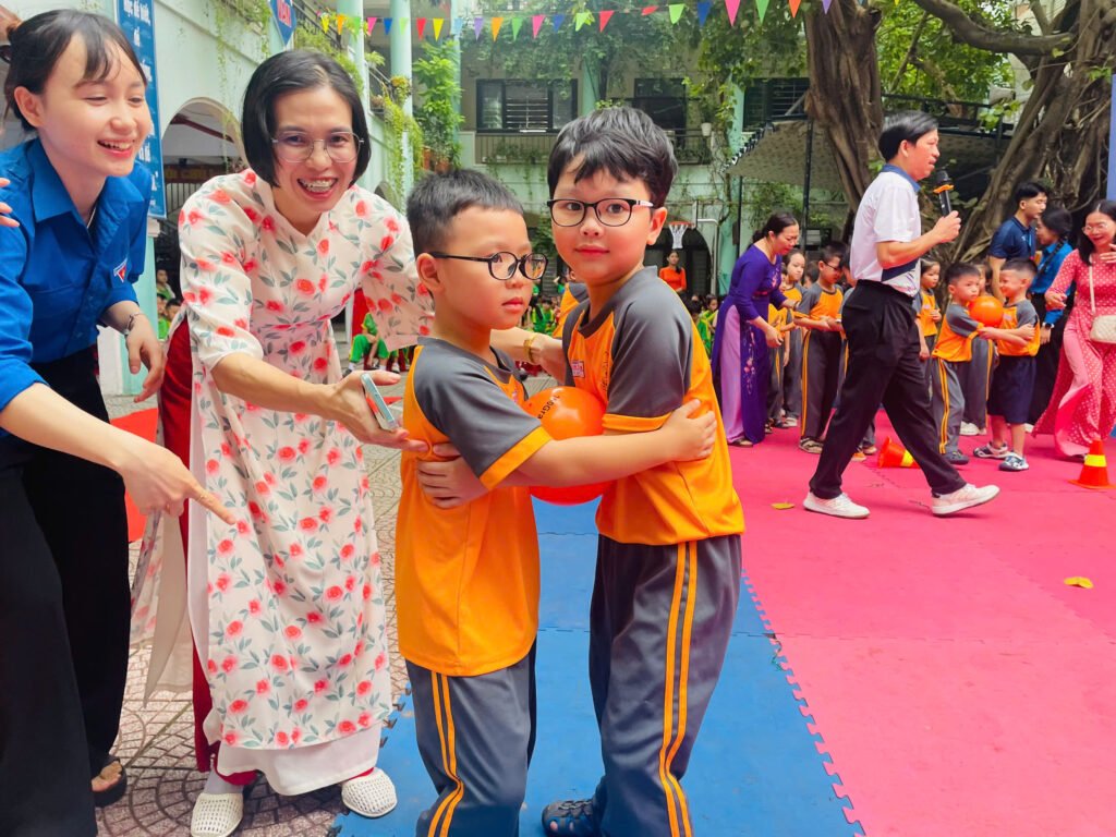 Website Trường Tiểu học Phan Thanh