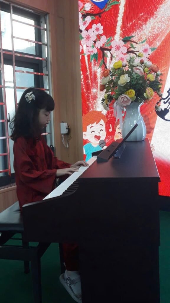 Website Trường Tiểu học Phan Thanh