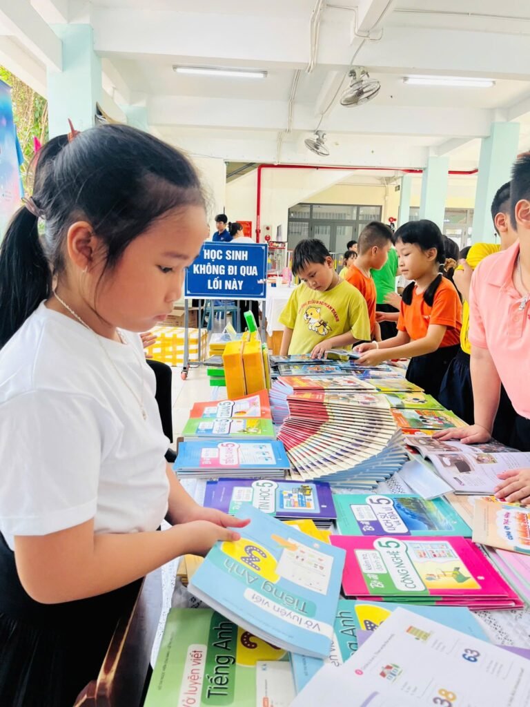 Website Trường Tiểu học Phan Thanh