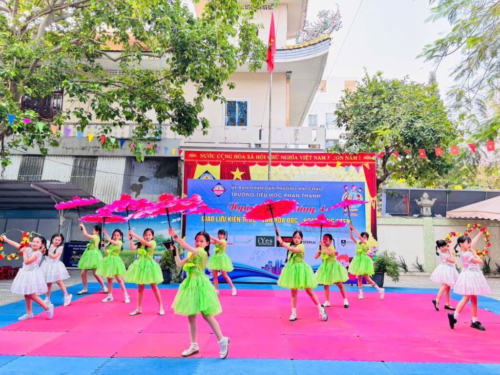 Website Trường Tiểu học Phan Thanh