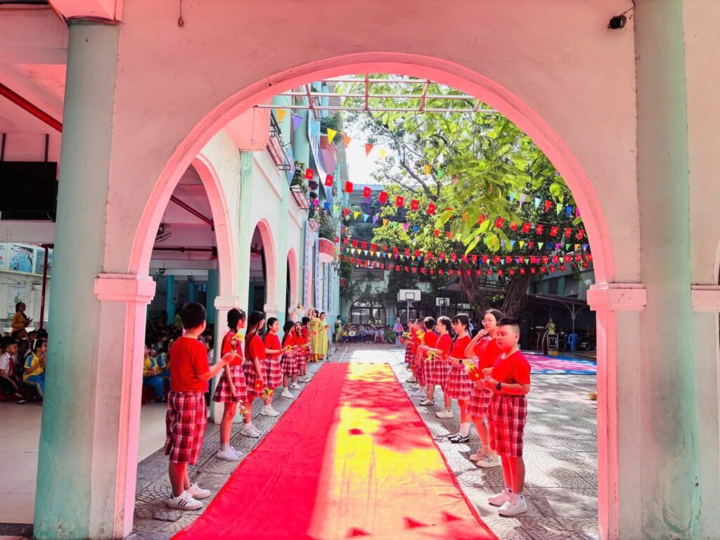 Website Trường Tiểu học Phan Thanh