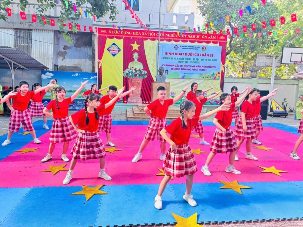 Website Trường Tiểu học Phan Thanh